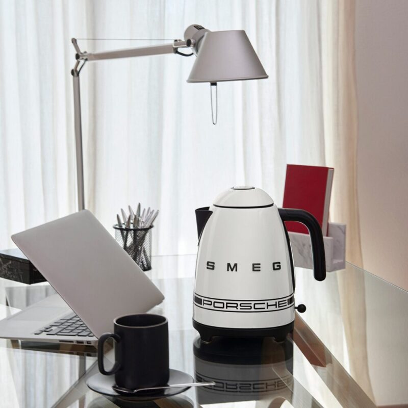 Smeg Porsche Kettle - Carrara White KLF03PCWEU
