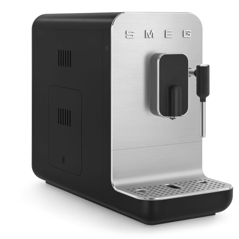 Smeg Automatic Coffee Machine with Milk Frothing – Matt Black BCC12BLMEU